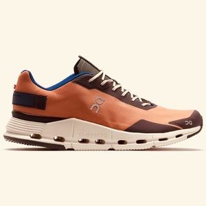 Men’s On on cloud cloudnova form sneakers running shoes Great  condition Sz 8.5